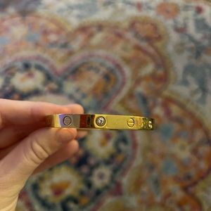 Gold bracelet